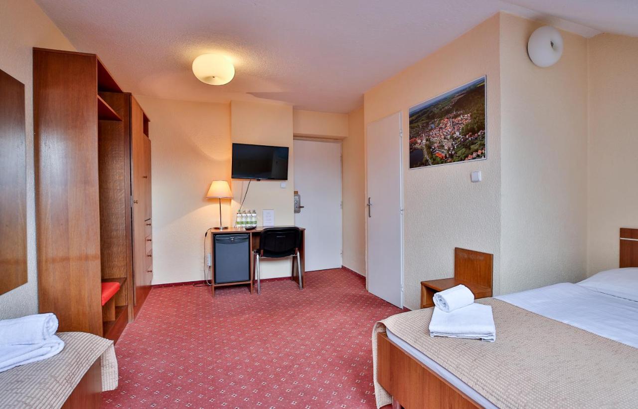 Hotel Tabor Bagian luar foto