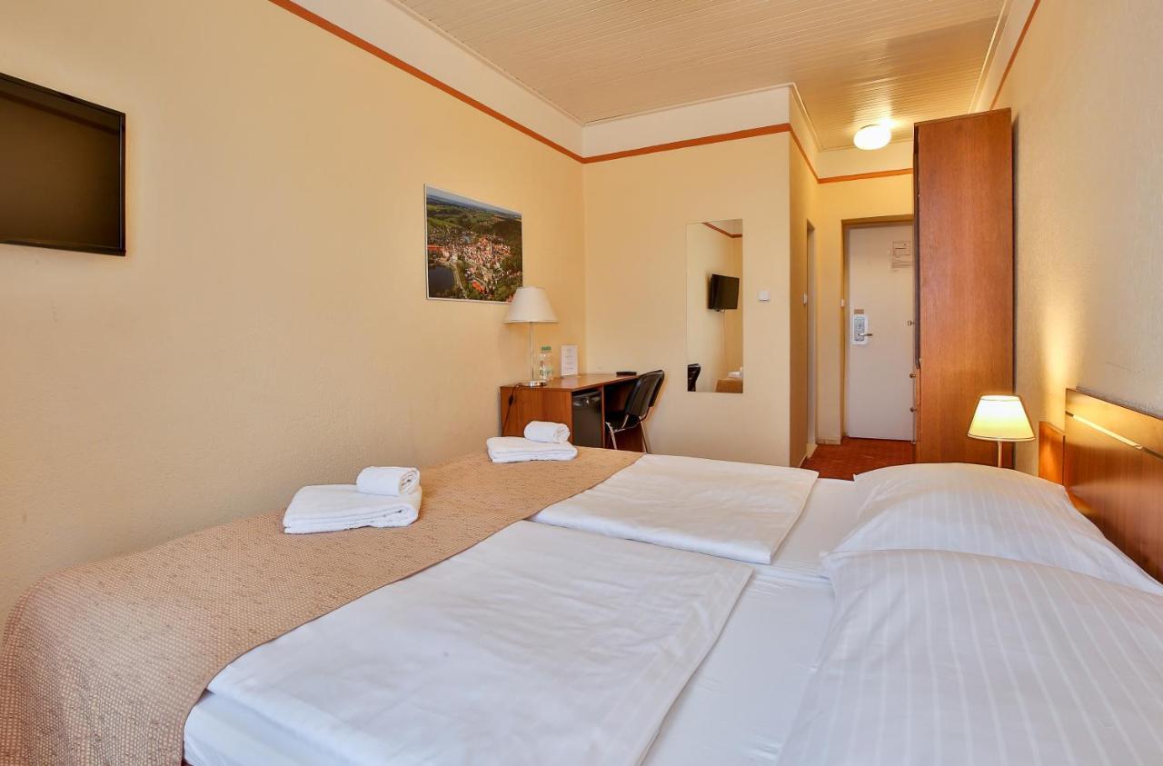 Hotel Tabor Bagian luar foto
