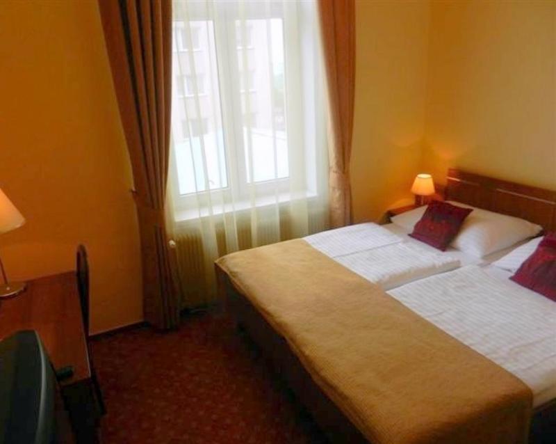 Hotel Tabor Bagian luar foto