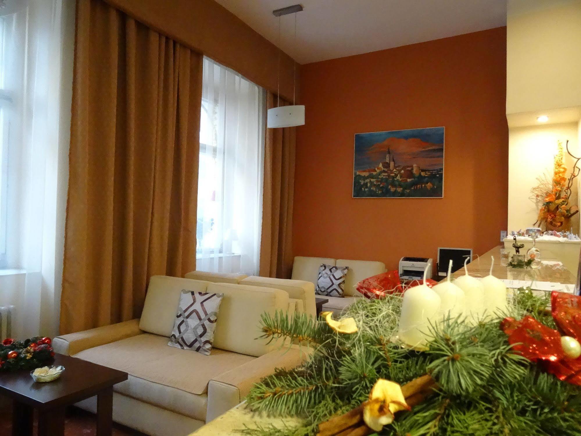 Hotel Tabor Bagian luar foto