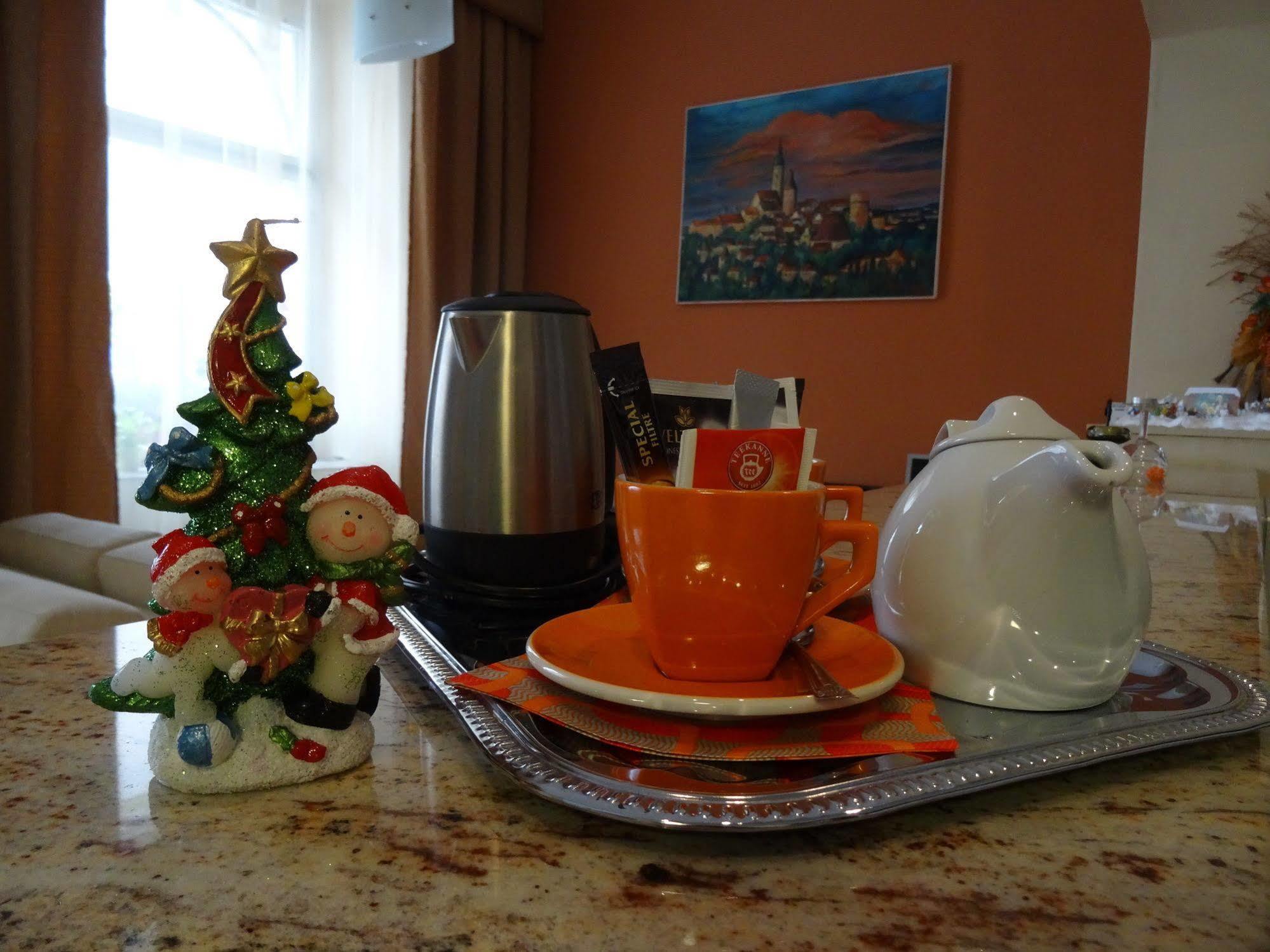 Hotel Tabor Bagian luar foto